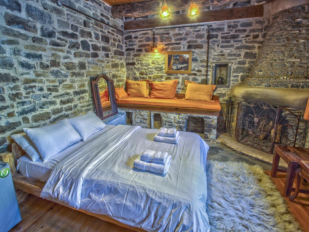 To Spiti Mas Hotell Pápingo Eksteriør bilde